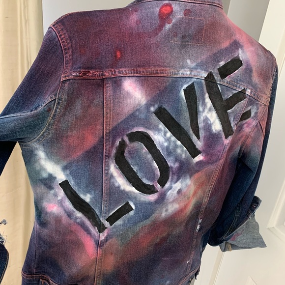 Custom “LOVE” graffiti distressed denim jacket - Picture 12 of 12